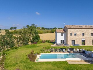 Villa Filottrano Outdoor Recording 13