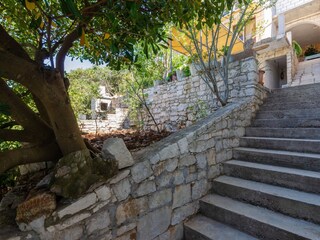 Apartment Zavalatica  8