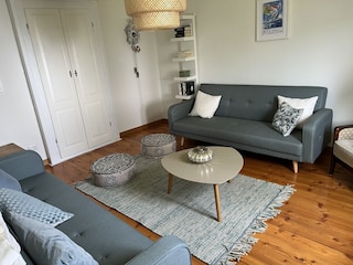 2. Wohnzimmer im 2. Stock, Schlafsofas