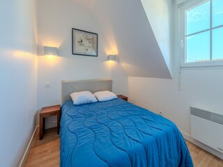 Apartment Saint-Nic Features 10