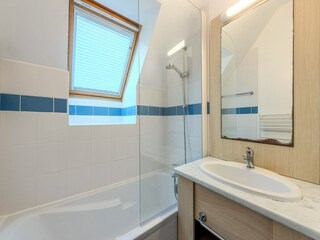Apartment Saint-Nic Features 14