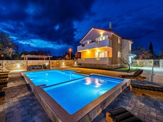 Maison de vacances Podlug Enregistrement extérieur 1