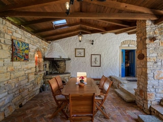 Villa Baderna Features 30