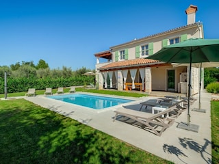 Villa Jadruhi Outdoor Recording 10