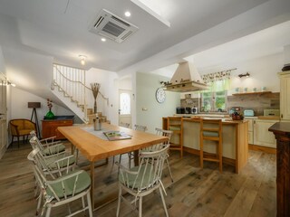 Villa Jadruhi Caratteristiche 25