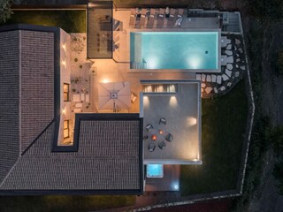 Villa Tar Outdoor Recording 11