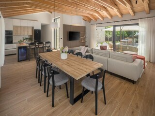 Villa Tar Features 23