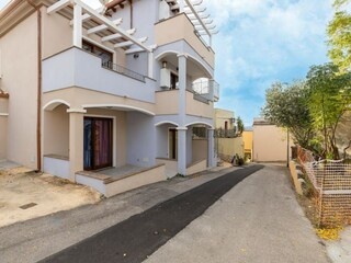 Apartment Badesi Außenaufnahme 3