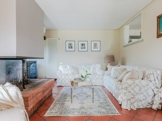 Villa Santa Maria a Monte Características 24