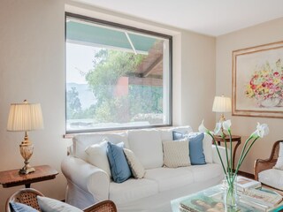 Villa Santa Maria a Monte Características 25