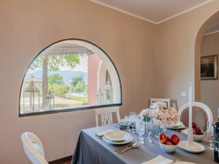 Villa Santa Maria a Monte Características 27