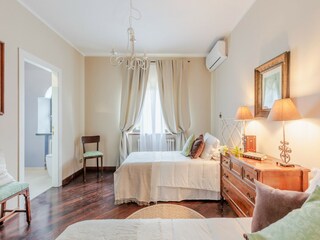 Villa Santa Maria a Monte Características 43