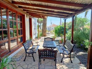 Bungalow in El Paso mit Terrasse
