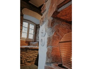 alter_Sandstein_in_der_Küche