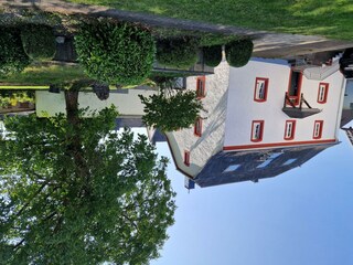 Das_Gloria_Altes_Pfarrhaus_Uedelhoven