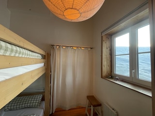 2. Schlafzimmer mit Etagenbett