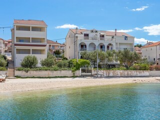 Apartment Okrug Gornji  5