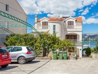 Apartment Okrug Gornji  8