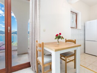 Apartment Okrug Gornji  16