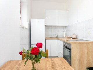 Apartment Okrug Gornji  17