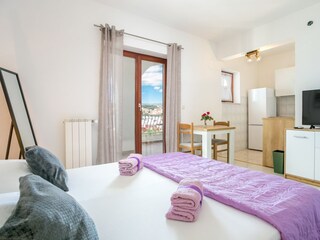 Apartment Okrug Gornji  19