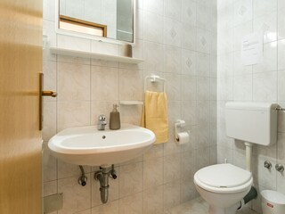 Apartment Okrug Gornji  23