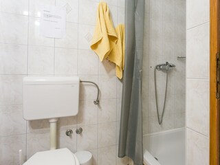 Apartment Okrug Gornji  24