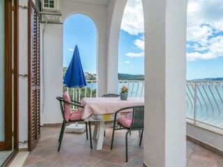 Apartment Okrug Gornji  27