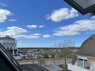 Ausblick vom 2. Schlafzimmer zum Deich