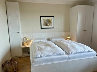 Schlafbereich mit Doppelbett