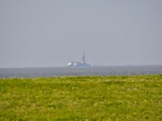 Blick vom Balkon zum Deich
