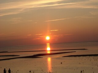 Sonnenuntergang im Wattenmeer