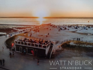 Cafe-Strandbar Watt N`BLICK  am Strand