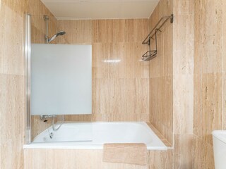 Apartment Elviria Features 32