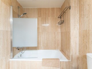 Apartment Elviria Features 34