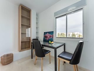 Apartment La Mairena Features 8