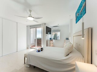 Apartment La Mairena Features 6