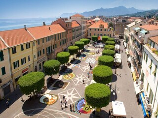 Vakantiepark Pietra Ligure Buitenaudio-opname 2