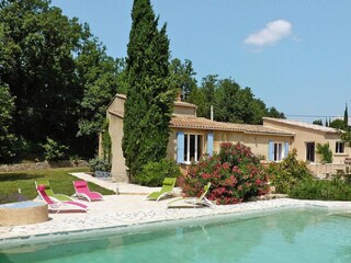 Casa de vacaciones Puyméras Grabación al aire libre 1