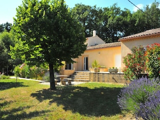 Ferienhaus Puyméras Außenaufnahme 7