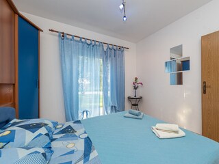 Apartment Povljana  13