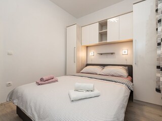 Apartment Povljana  10