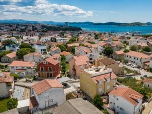 One bedroom apartment with terrace Vodice A-13973-c