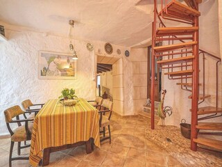 Vakantiehuis Maria De La Salut Kenmerken 33