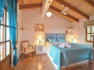 Vakantiehuis Maria De La Salut Kenmerken 35
