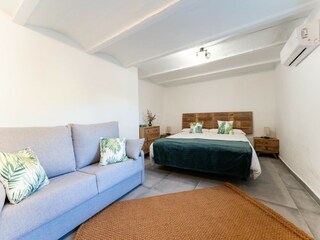 Villa Churriana Caratteristiche 31