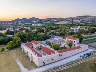Ferienhaus Pakostane Außenaufnahme 2