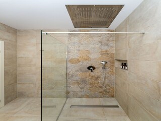 Ferienhaus Svirce  99