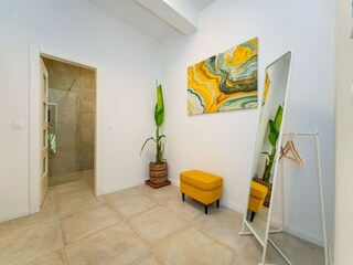 Vakantiehuis Svirce  80