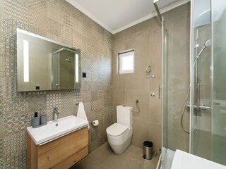 Holiday house Galovac Features 64